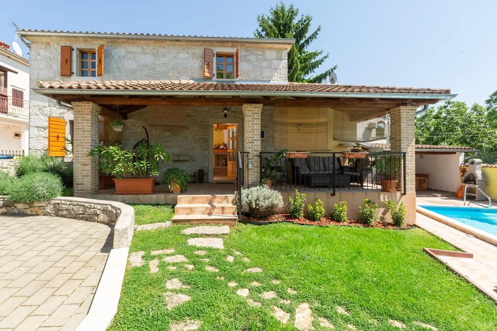 Villa Pelizzar Near Vrsar Gradina  Croatia